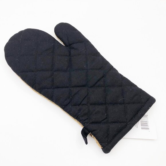 Cowboy on Bronco Design Oven Mitt Cotton Polyester Blend 6x12 inches Raa Kha - Picture 2 of 2